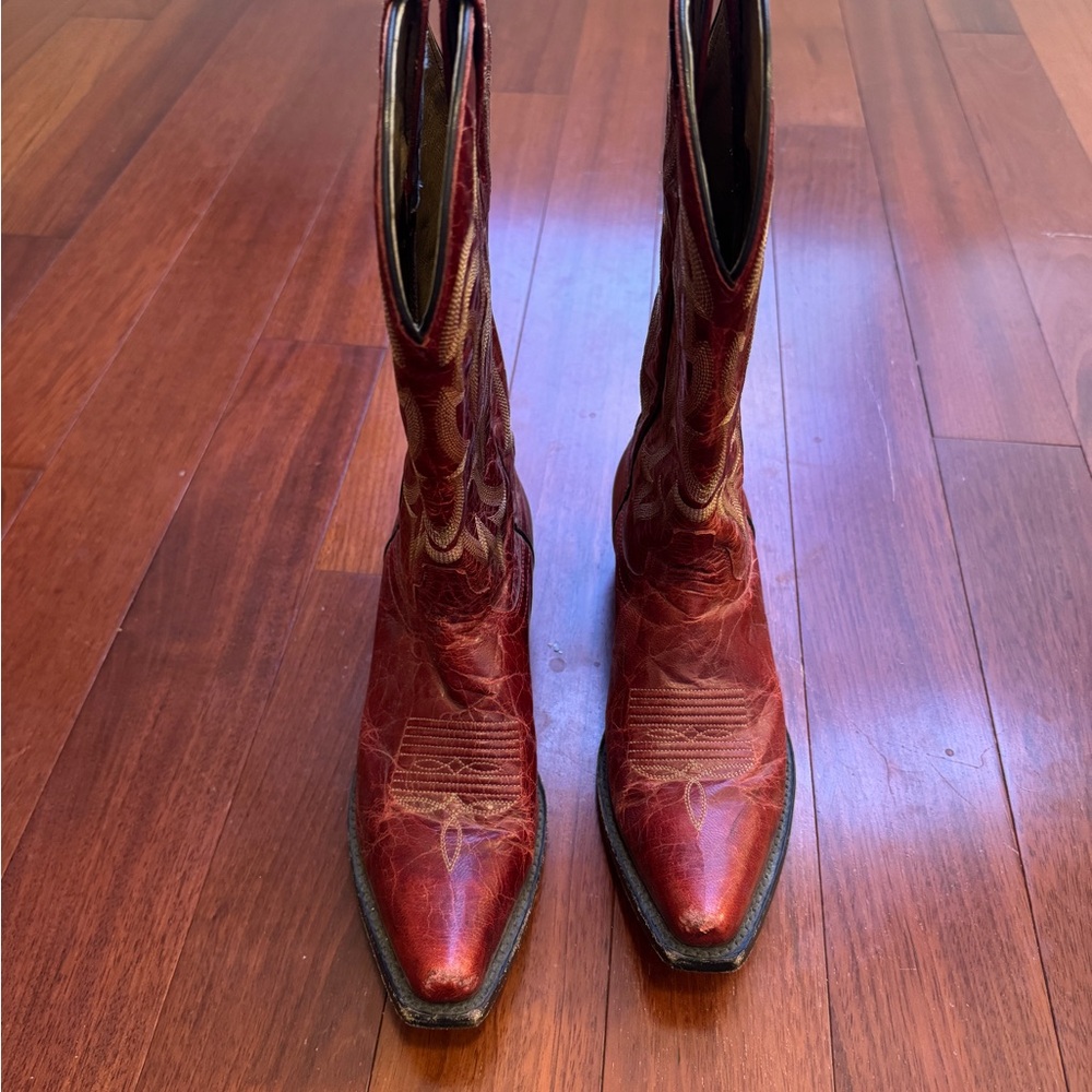 Shyanne Red Leather Western Boots with Cream Pull Tab - Picture 2 of 4
